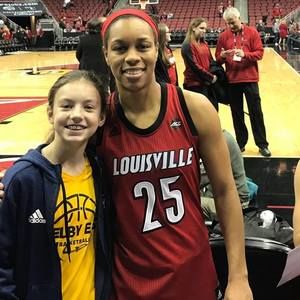 Meet your Posher, Jaci